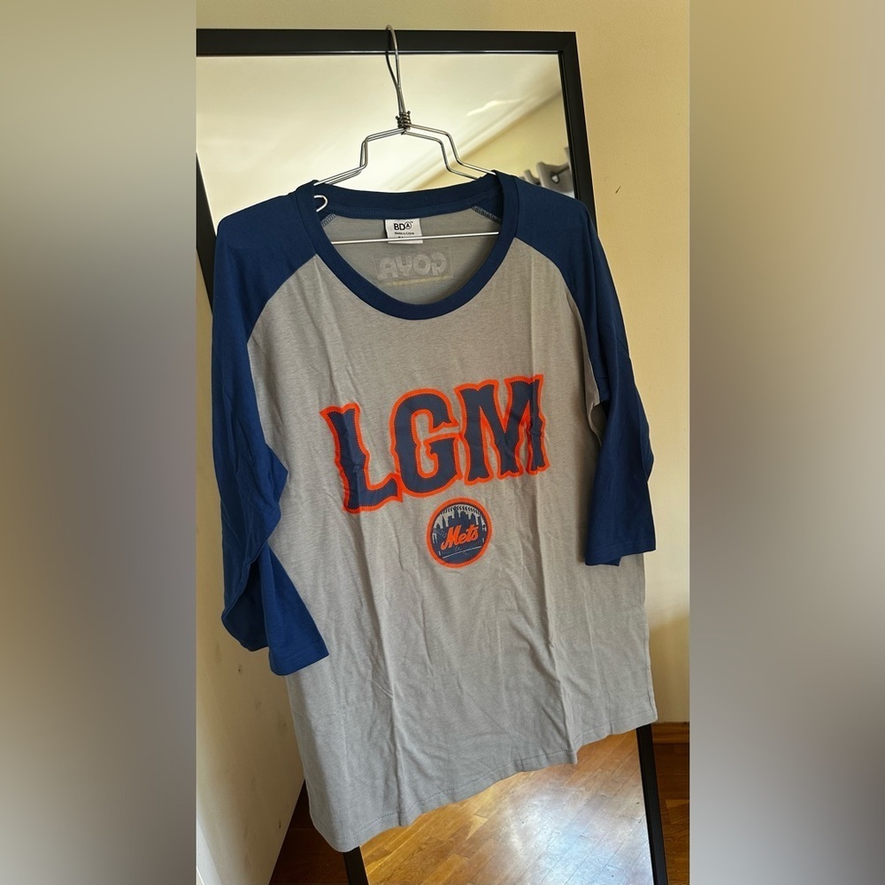Promotional Stadium Giveaway NY Mets Blue and Gray LGM Mets 3/4 sleeve Tee - Picture 2 of 3